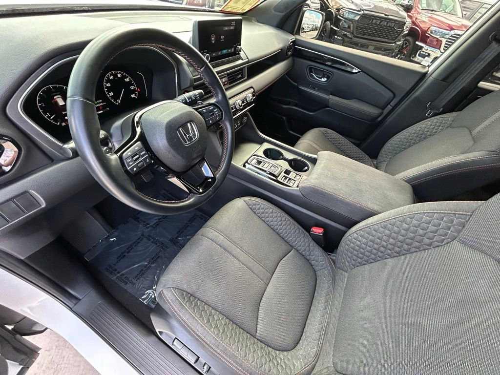 Used 2023 Honda Pilot Sport image 46