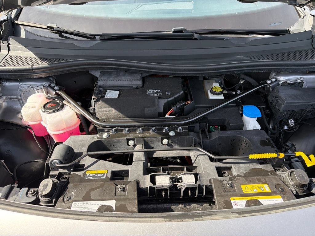 Certified 2023 Volkswagen ID.4 Pro AWD/4WD image 23