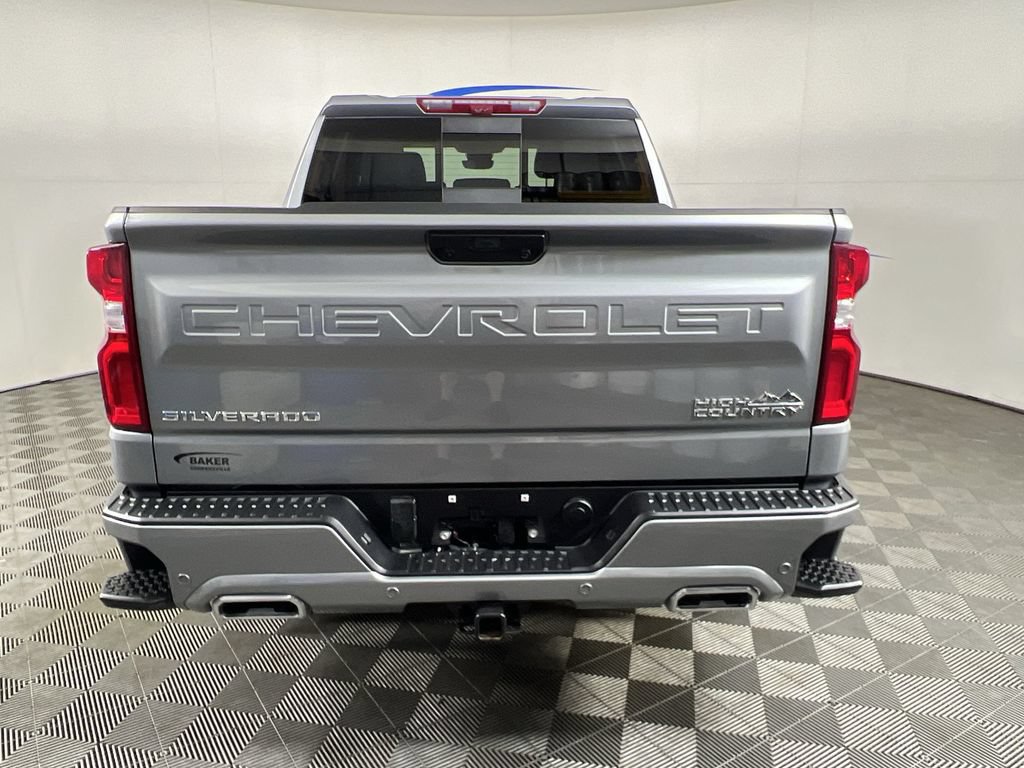 Certified 2026 Chevrolet Silverado 1500 High Country w/ Technology Package AWD/4WD image 7