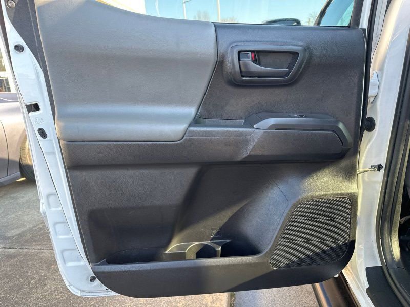 Used 2021 Toyota Tacoma SR image 15