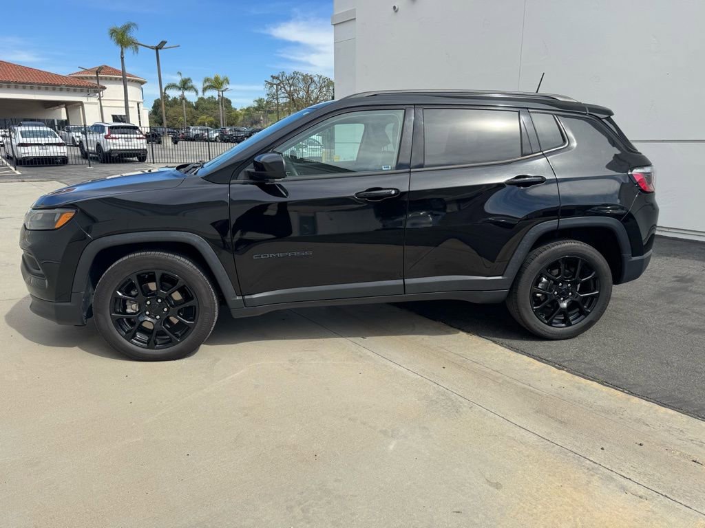 Used 2022 Jeep Compass Altitude image 2
