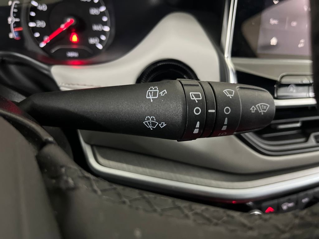 Used 2025 Jeep Compass Limited image 66