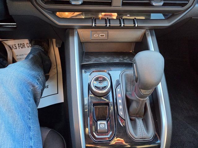 Used 2023 Chevrolet Colorado Trail Boss w/ Advanced Trailering Package image 18