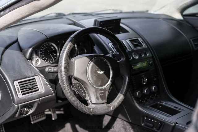 Used 2007 Aston Martin V8 Vantage Roadster RWD image 31