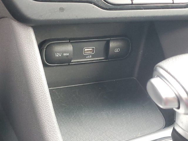 Used 2022 Kia Niro LX FWD image 26
