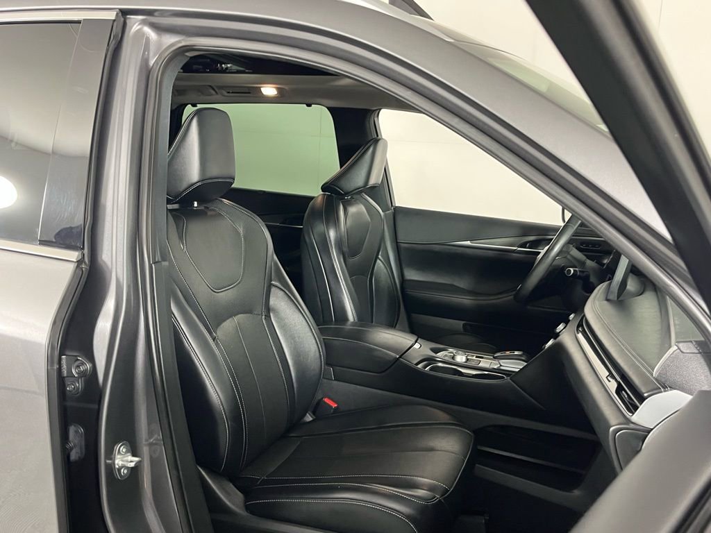 Used 2023 INFINITI QX60 Luxe w/ Cargo Package image 29