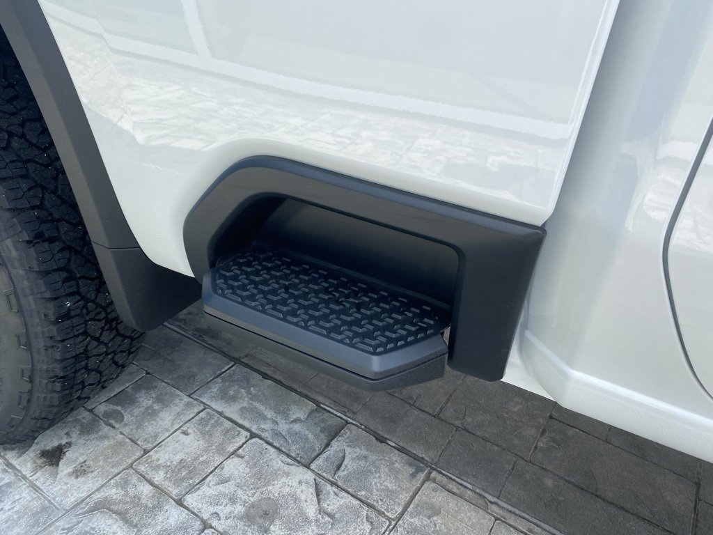 New 2025 Chevrolet Silverado 2500 LTZ w/ LTZ Convenience Package image 60