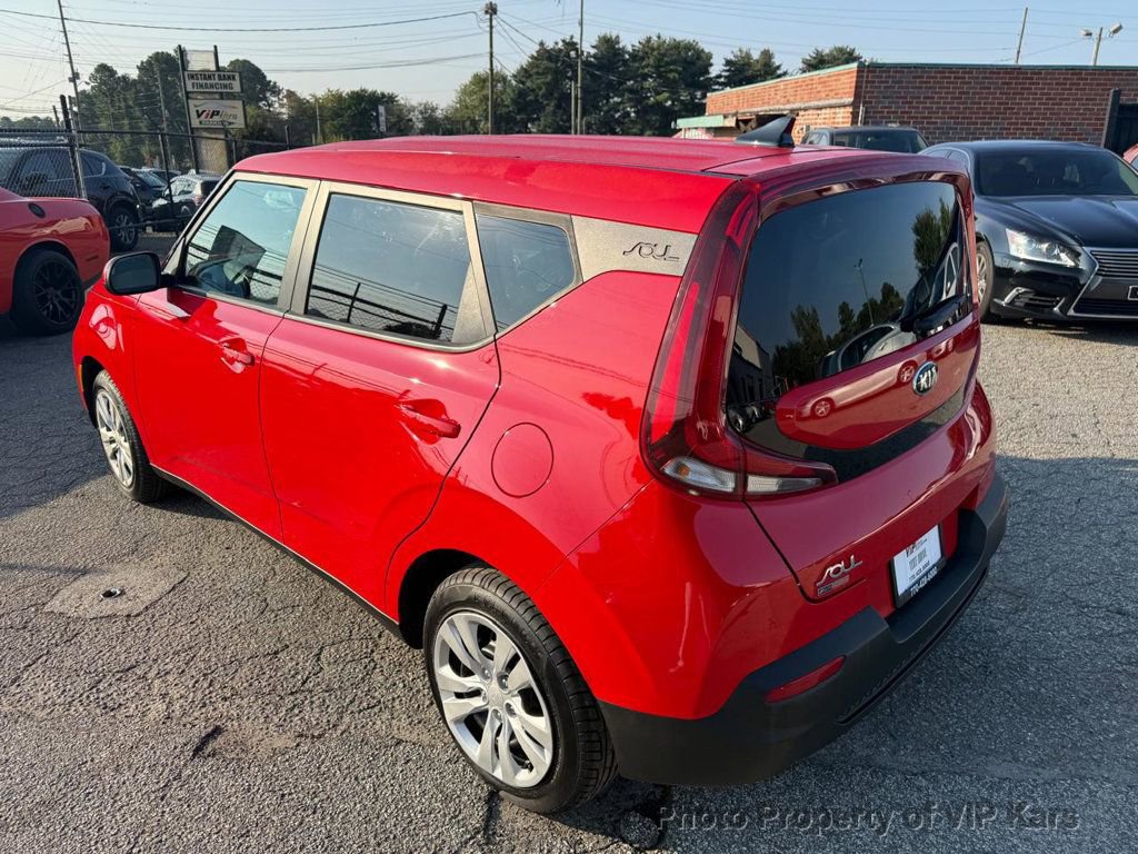 Used 2021 Kia Soul LX image 7