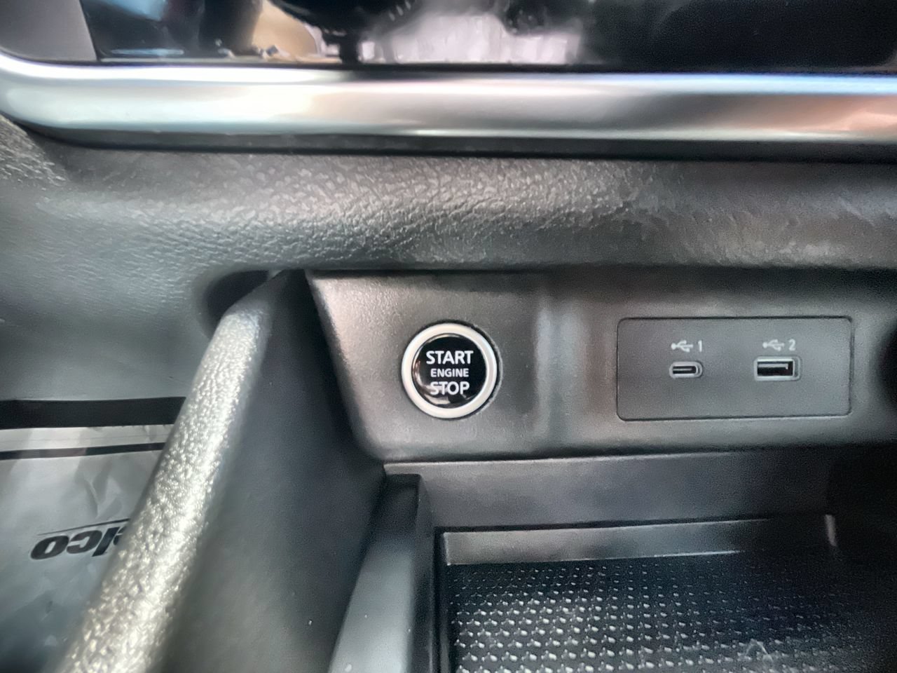 Used 2023 Nissan Rogue S FWD image 16