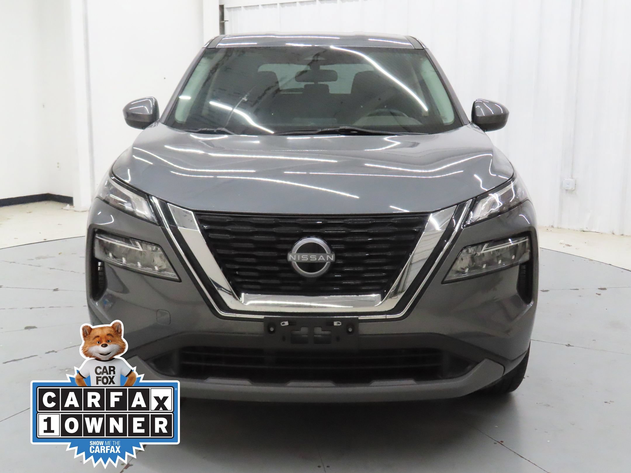 Used 2023 Nissan Rogue SV FWD image 9