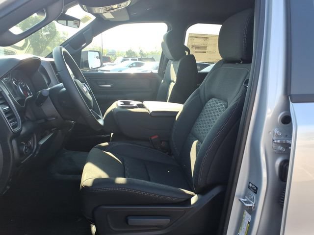 New 2027 RAM 1500 Express AWD/4WD image 12