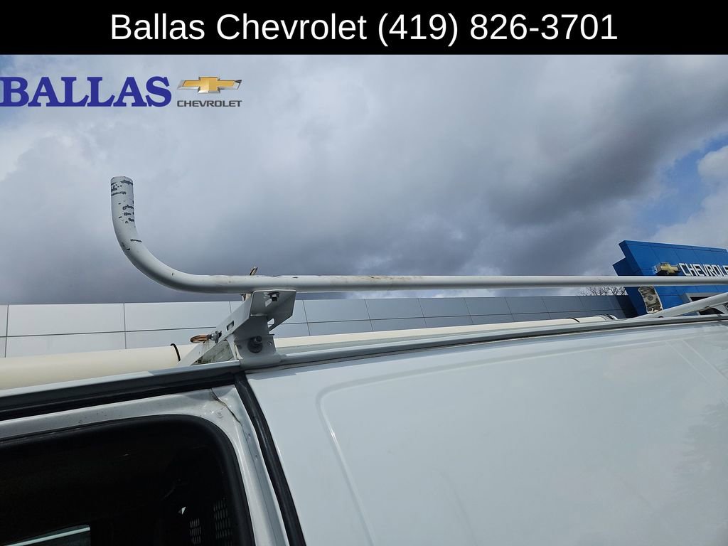 Used 2015 GMC Savana 2500 RWD image 32