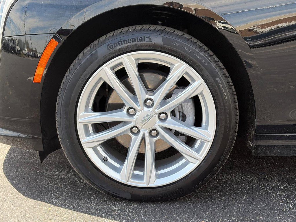 Certified 2023 Cadillac CT4 Luxury w/ Sun And Sound Package image 6