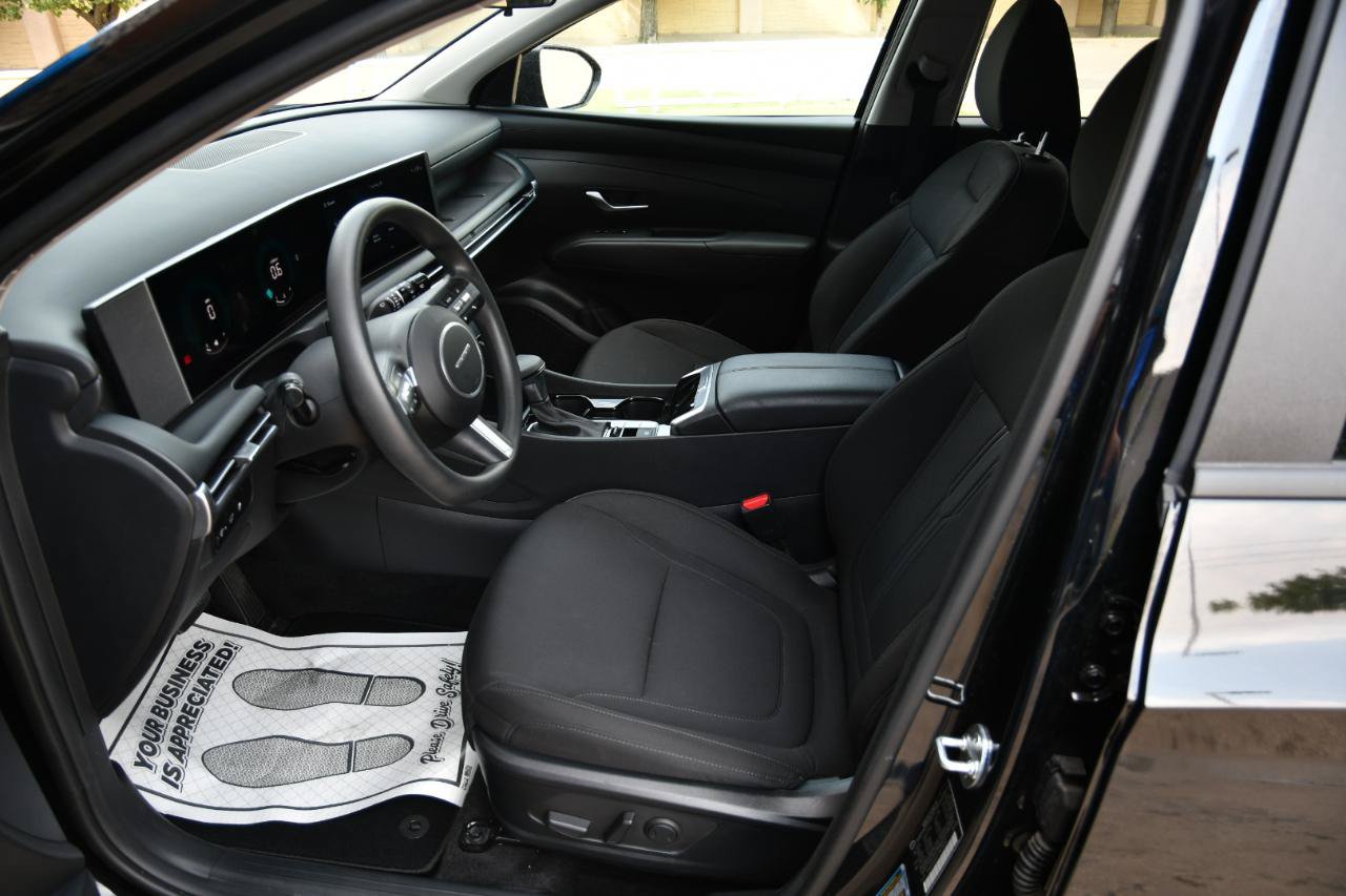 Used 2026 Hyundai Tucson SEL FWD image 25