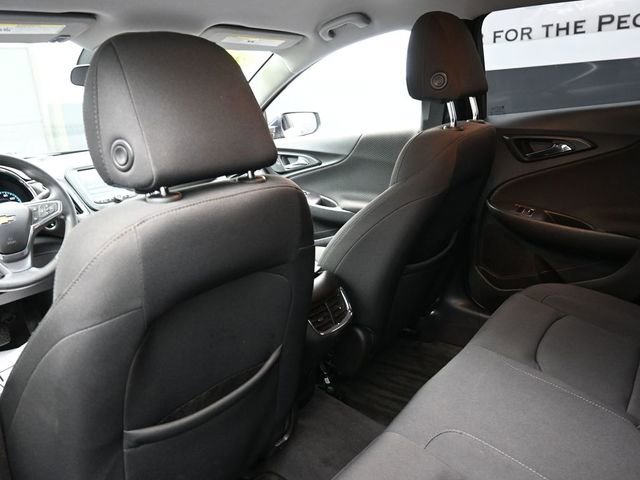 Used 2018 Chevrolet Malibu LT image 23