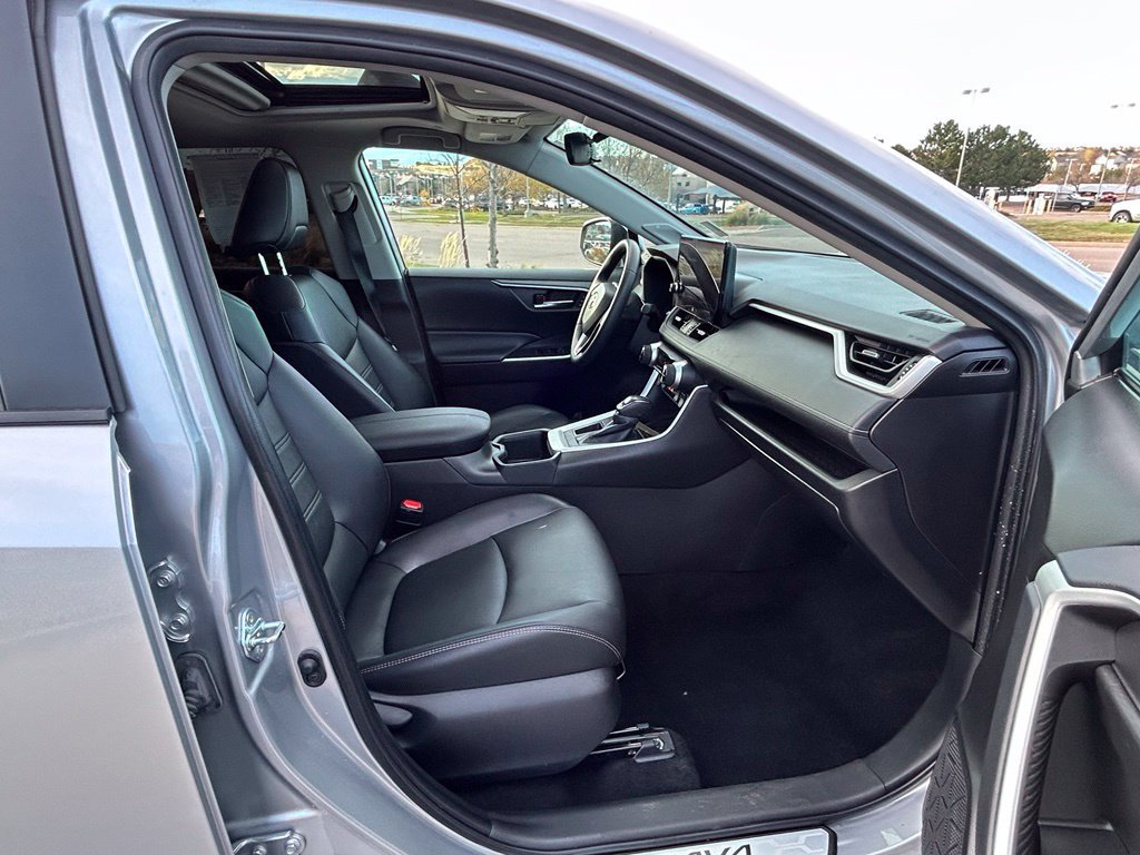 Used 2025 Toyota RAV4 XLE Premium w/ Weather Package FWD image 34