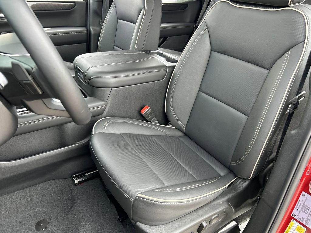 Used 2025 GMC Yukon Elevation image 19