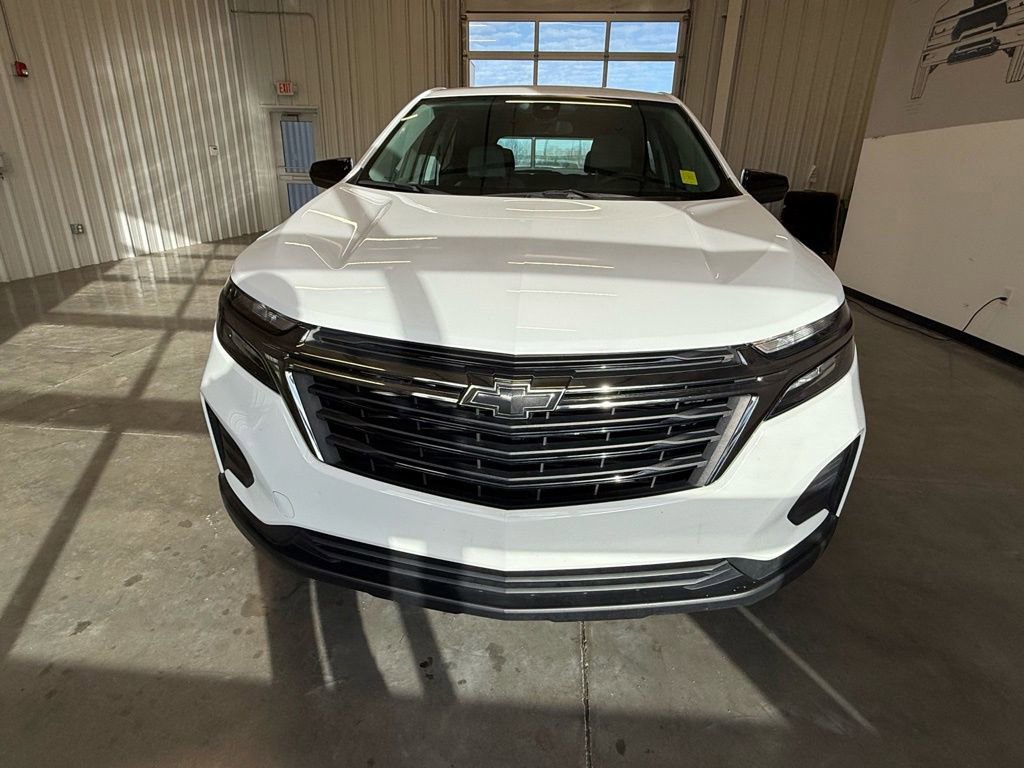 Used 2024 Chevrolet Equinox LS w/ Sport Edition image 16