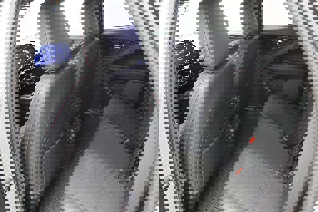 Used 2024 Chevrolet Blazer EV RS image 12