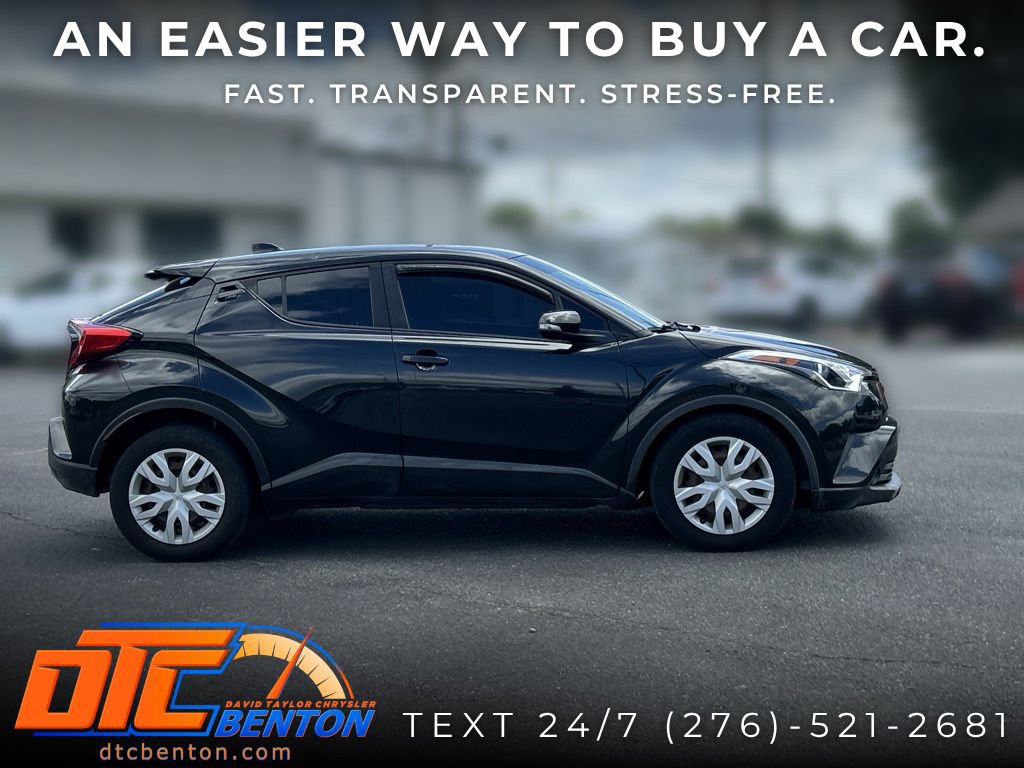 Used 2019 Toyota C-HR LE FWD image 2