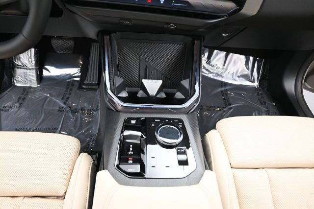 New 2026 BMW X3 xDrive30i w/ Premium Package AWD/4WD image 16