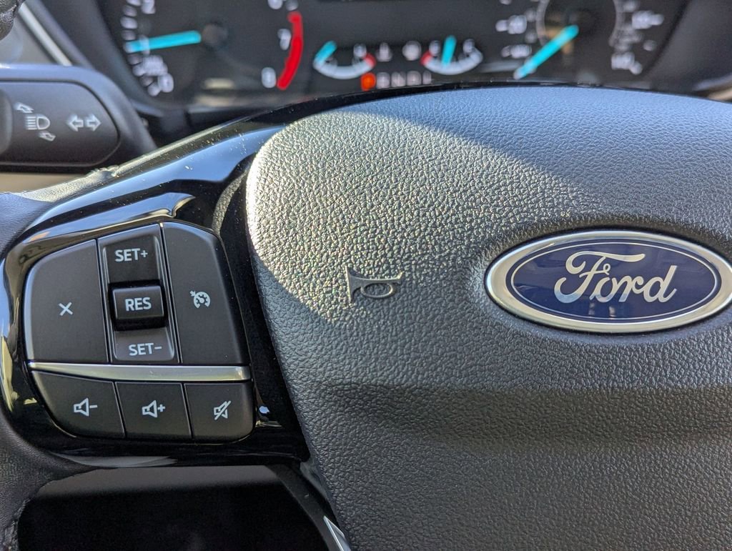 Used 2022 Ford Escape SE w/ Convenience Package image 14