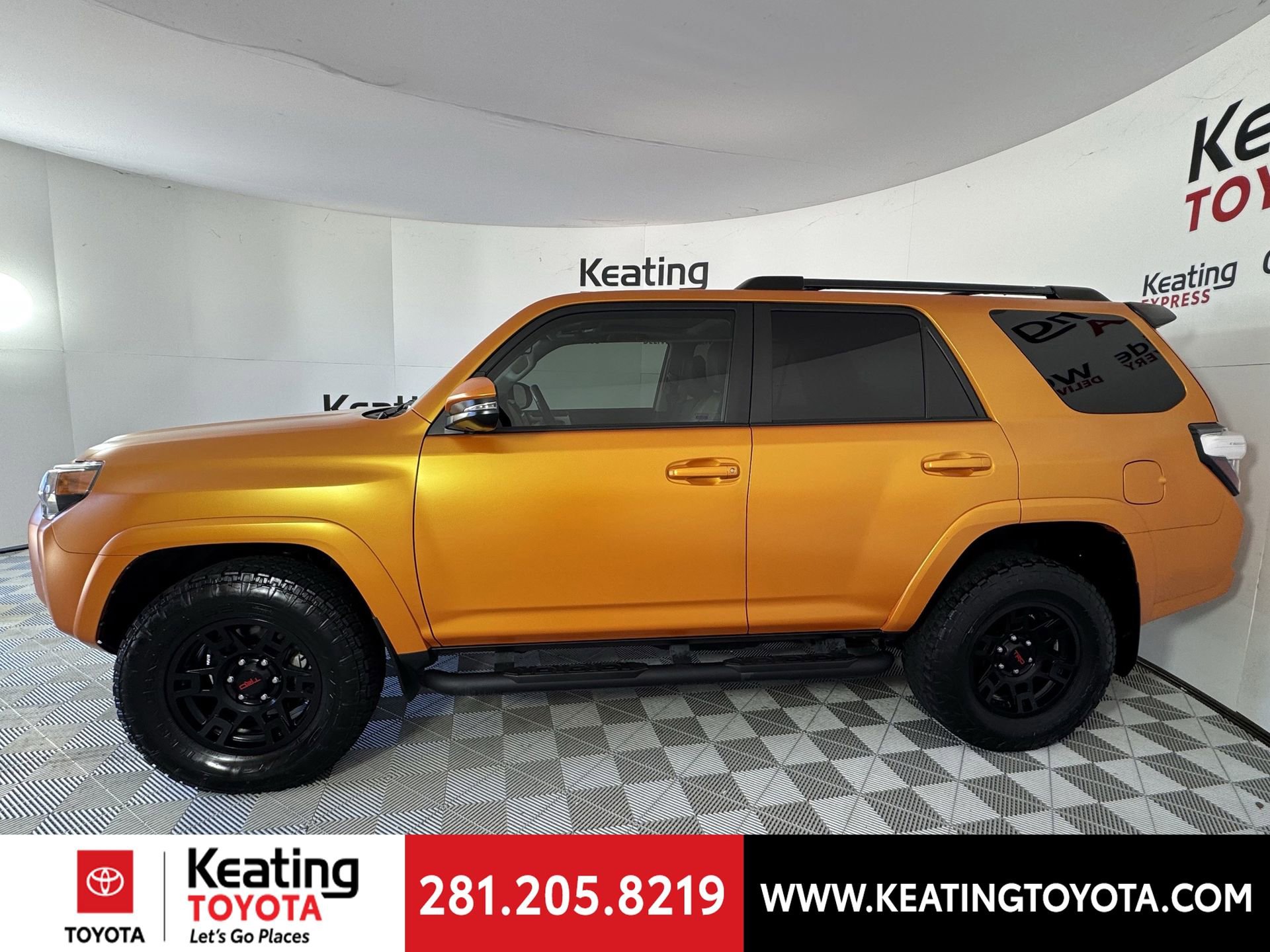 Used 2023 Toyota 4Runner SR5 Premium w/ Moonroof Package image 8