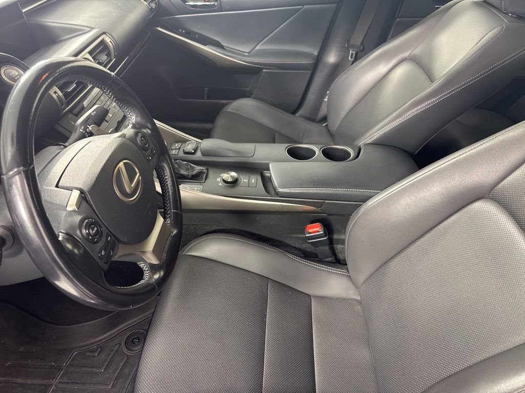 Used 2016 Lexus IS 300 AWD w/ Navigation System Package image 18