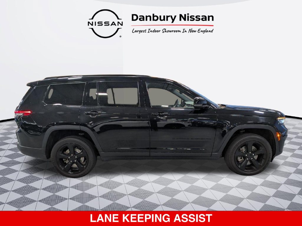 Used 2023 Jeep Grand Cherokee L Laredo AWD/4WD image 2
