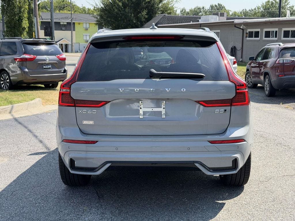 New 2026 Volvo XC60 B5 Ultra w/ Protection Package Premier AWD/4WD image 20