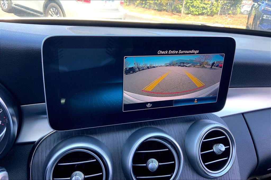 Used 2020 Mercedes-Benz C 300 Sedan image 11