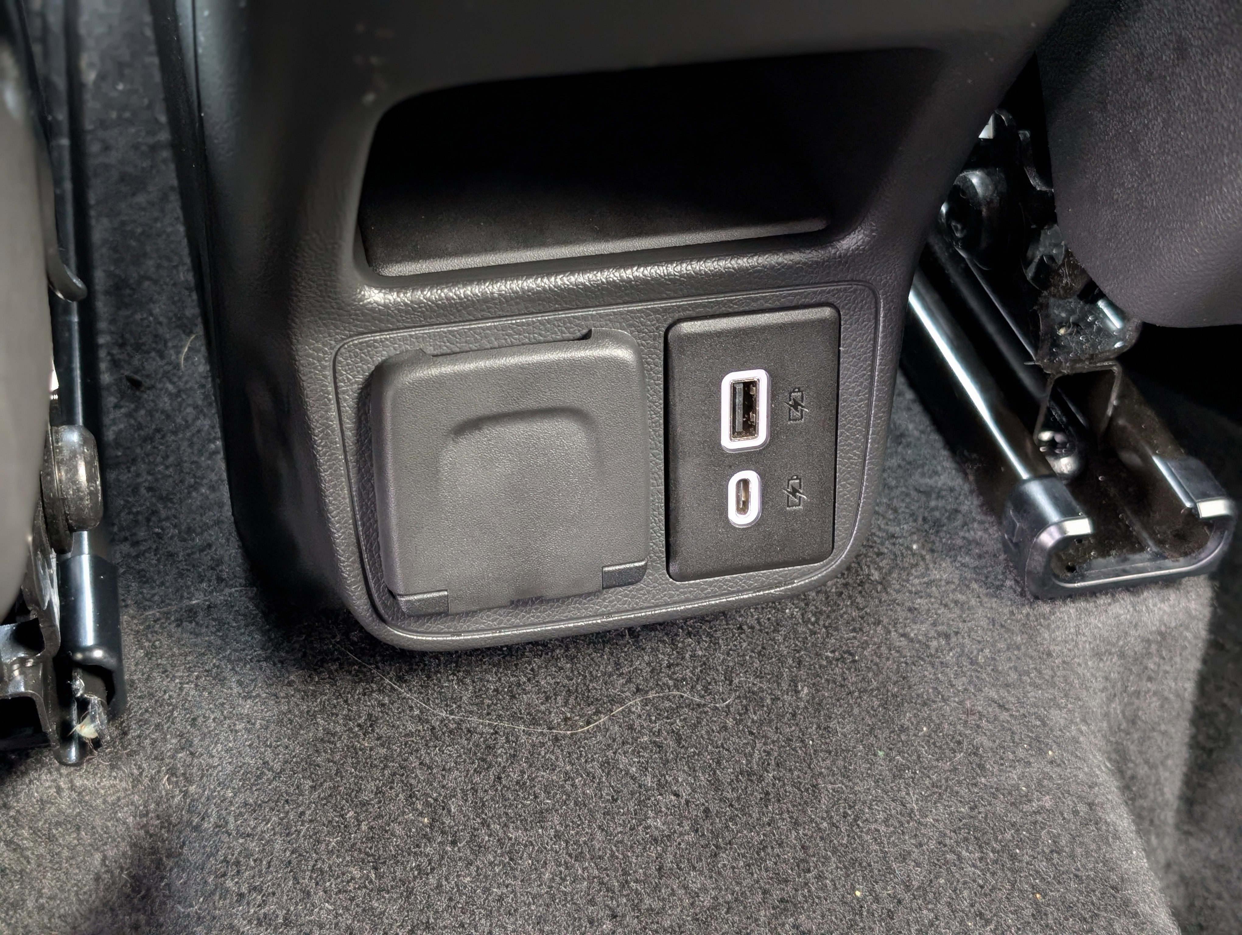 Certified 2023 Chevrolet TrailBlazer RS w/ Convenience Package image 33