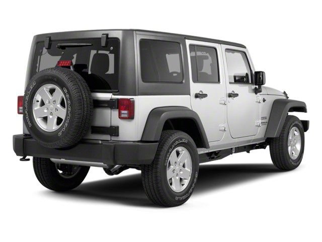 Used 2010 Jeep Wrangler Unlimited Sport RWD image 2