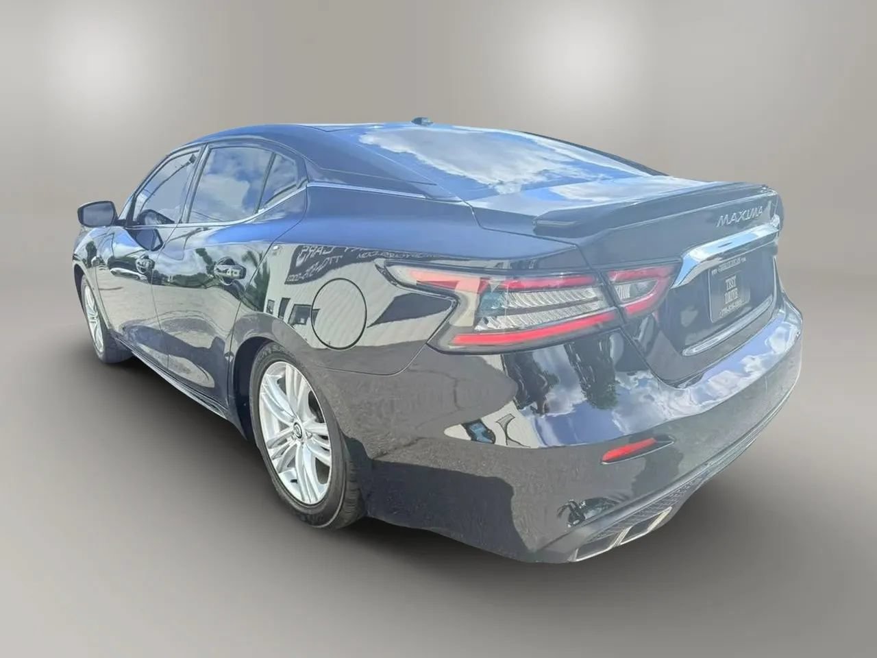 Used 2020 Nissan Maxima 3.5 SV w/ Floor Mat Group FWD image 6
