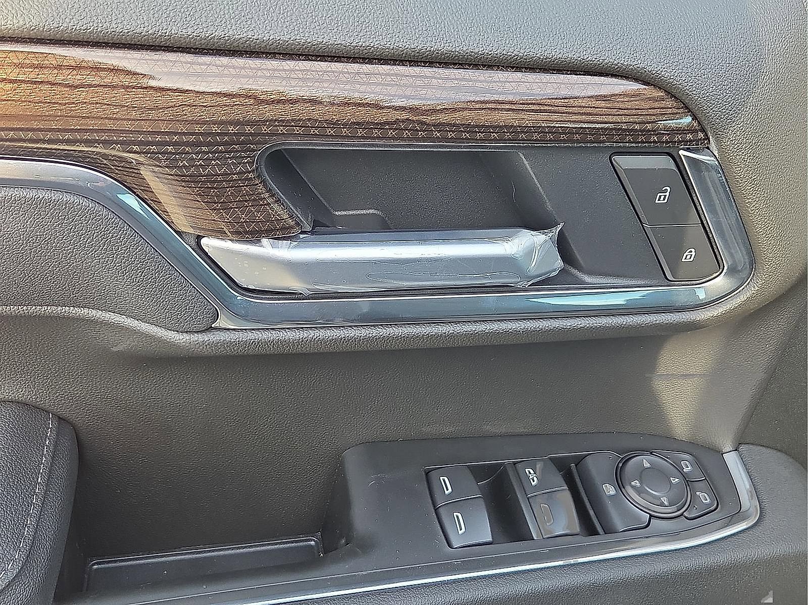 Used 2026 Chevrolet Silverado 1500 LT Trail Boss w/ Safety Package image 13