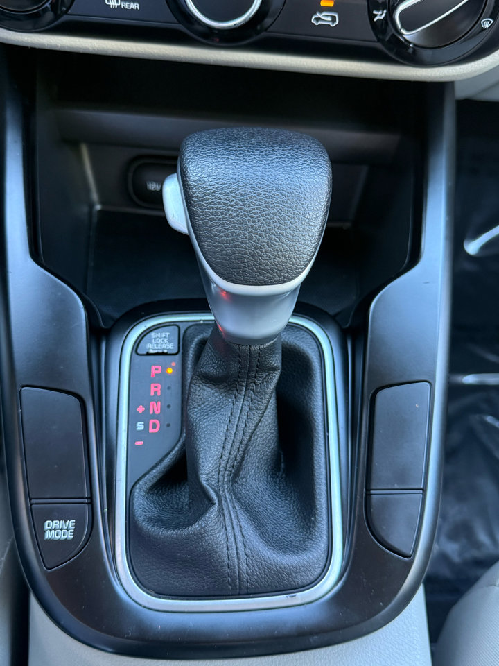 Used 2021 Kia Soul LX image 23