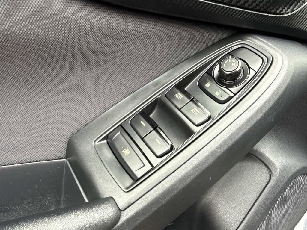 Used 2018 Subaru Crosstrek 2.0i Premium w/ Eyesight System image 22