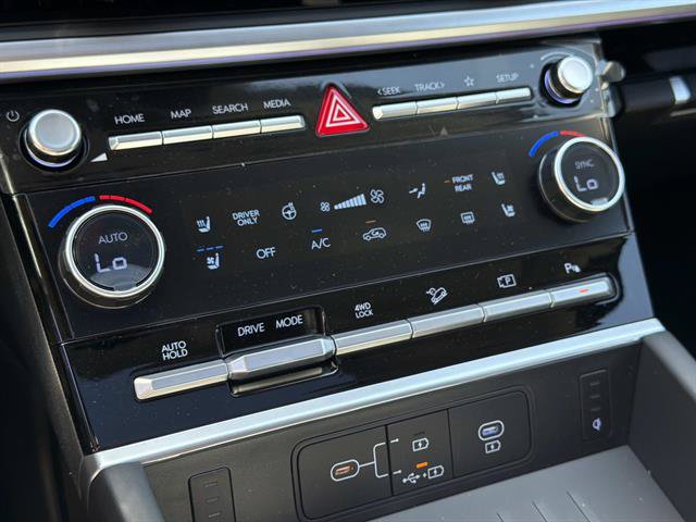 New 2026 Hyundai Santa Fe Limited AWD/4WD image 22