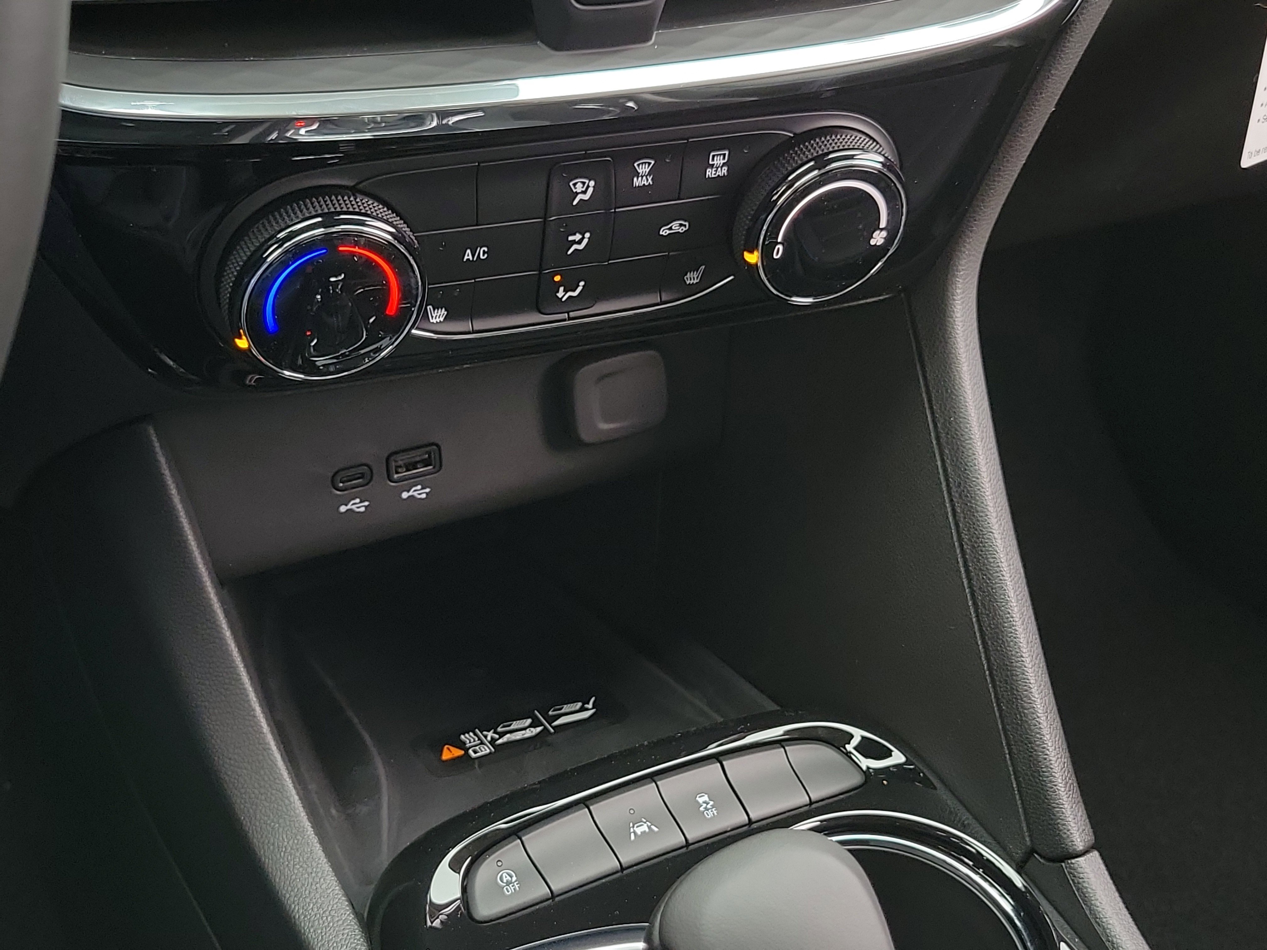 New 2026 Buick Encore GX Sport Touring w/ Advanced Technology Package image 30