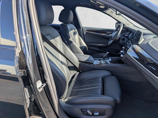 Used 2018 BMW 530e RWD image 19