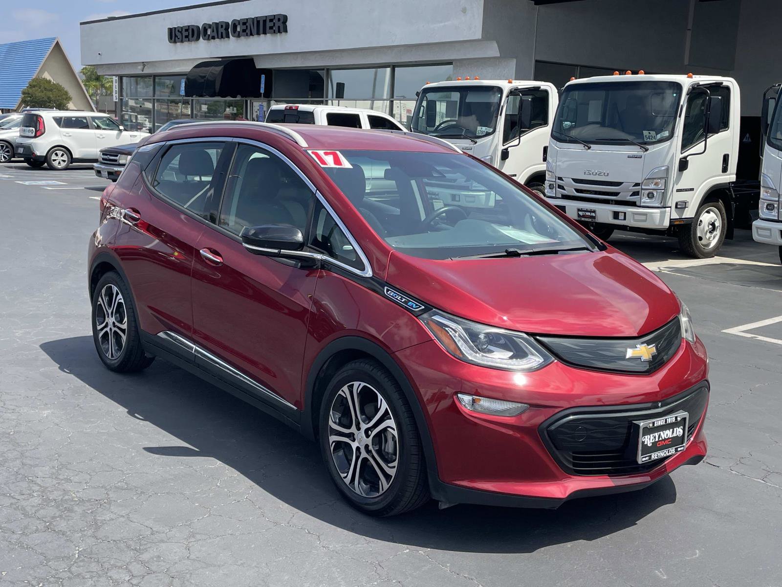 Used 2017 Chevrolet Bolt Premier w/ Driver Confidence II Package FWD image 3
