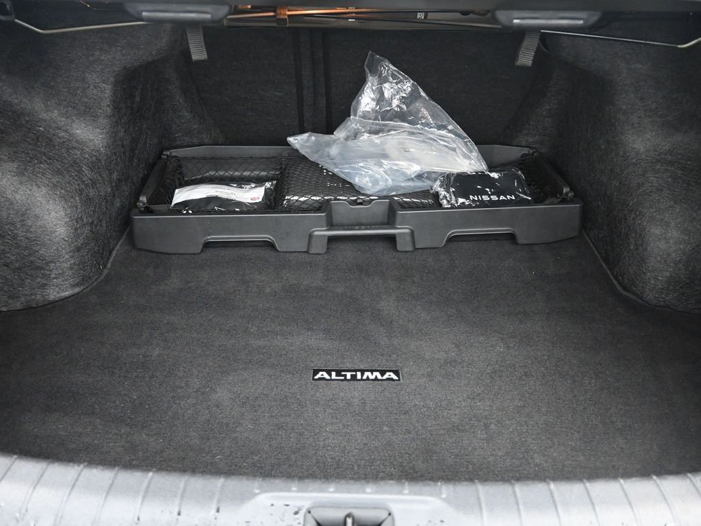 Used 2023 Nissan Altima 2.5 SR image 22