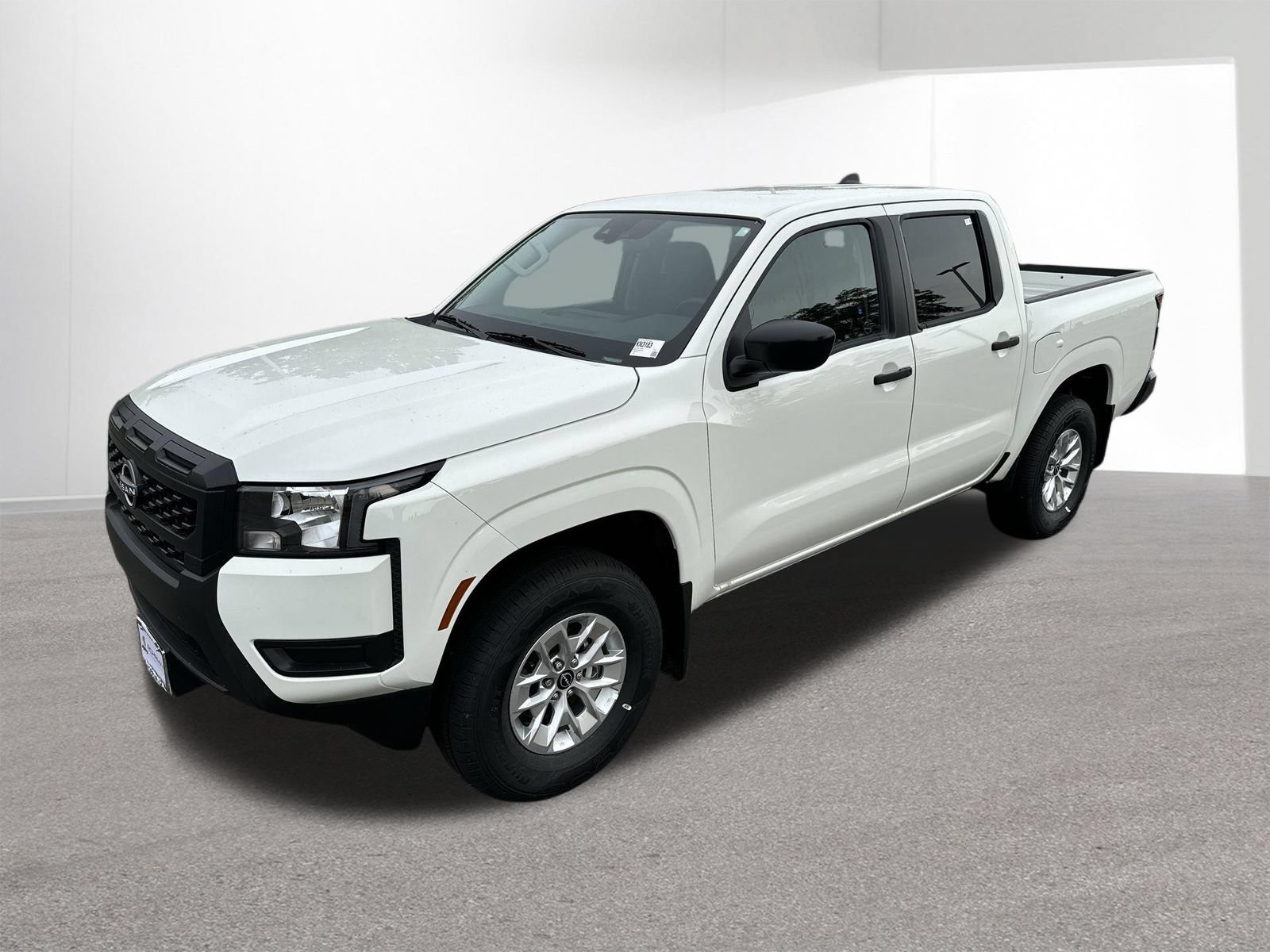Certified 2025 Nissan Frontier S AWD/4WD image 2