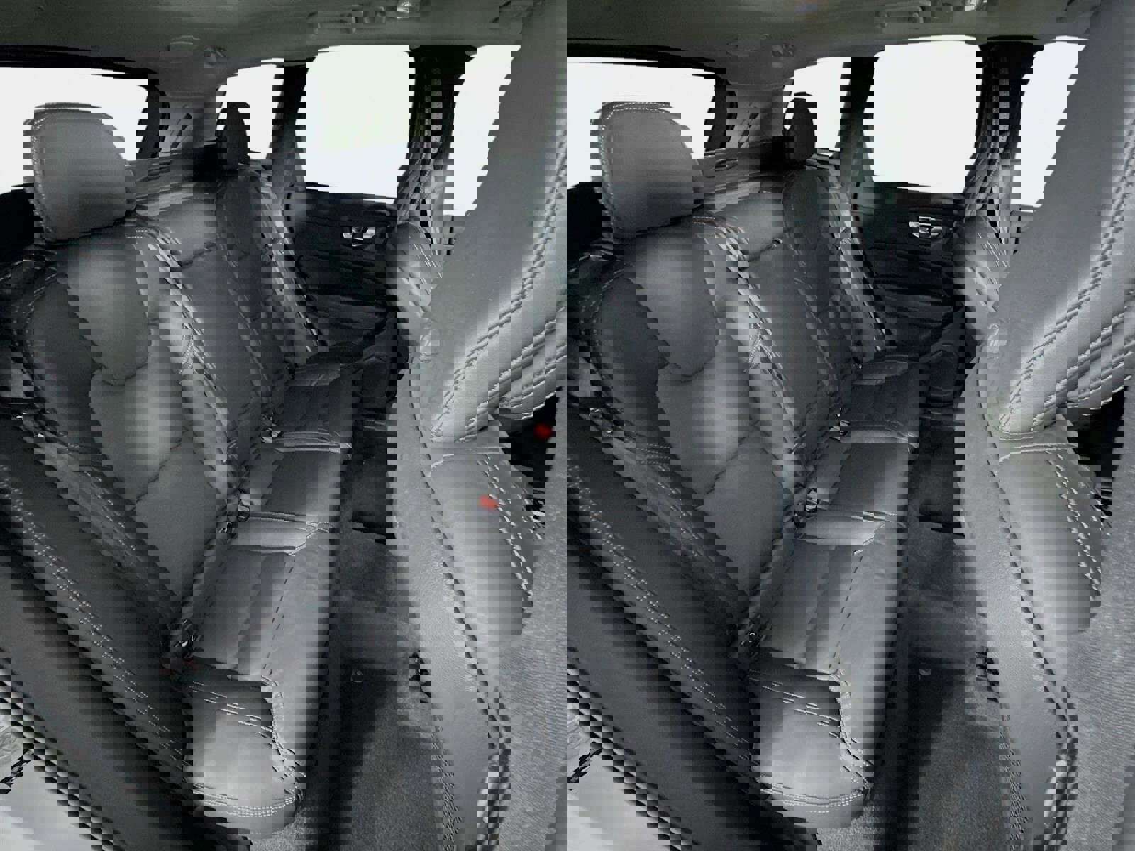 Used 2023 Volvo XC60 B5 Ultimate w/ Climate Package AWD/4WD image 30