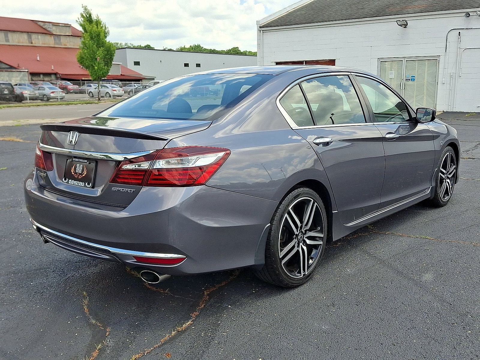 Used 2017 Honda Accord Sport image 24