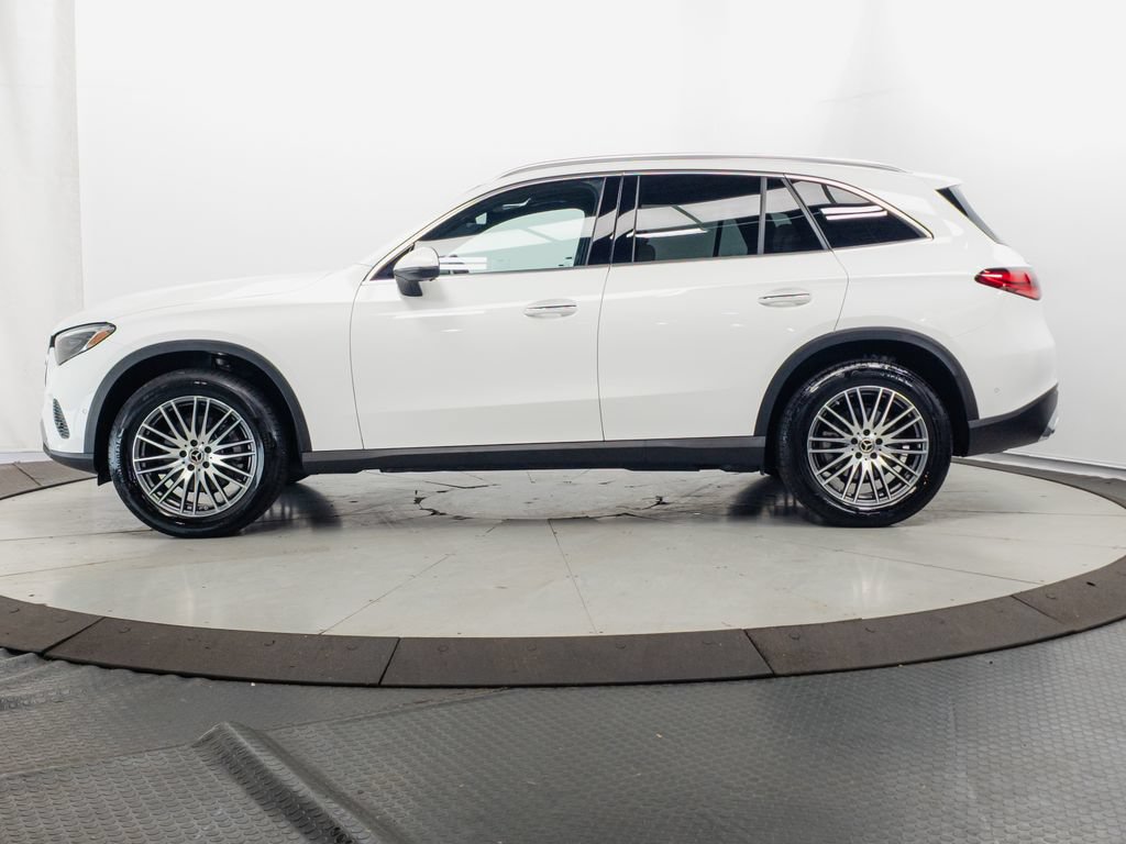 Certified 2026 Mercedes-Benz GLC 300 4MATIC video 4