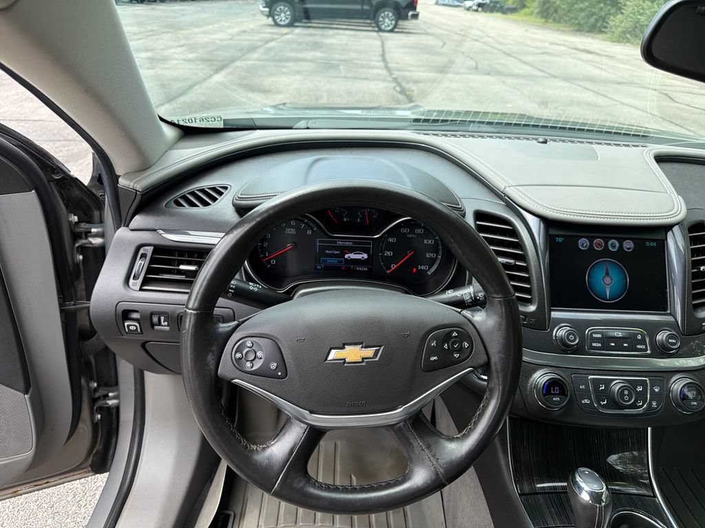 Used 2018 Chevrolet Impala LT w/ LT Leather Package FWD image 28