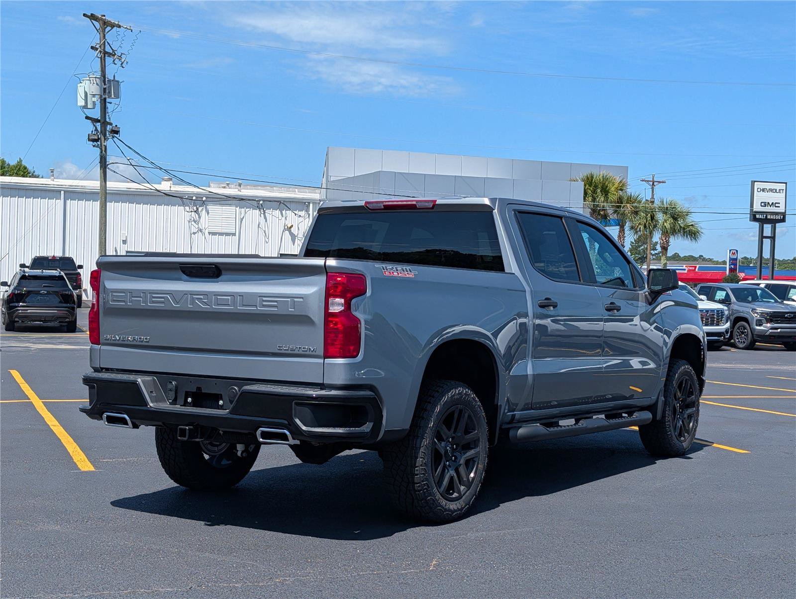 New 2026 Chevrolet Silverado 1500 Custom Trail Boss AWD/4WD image 6