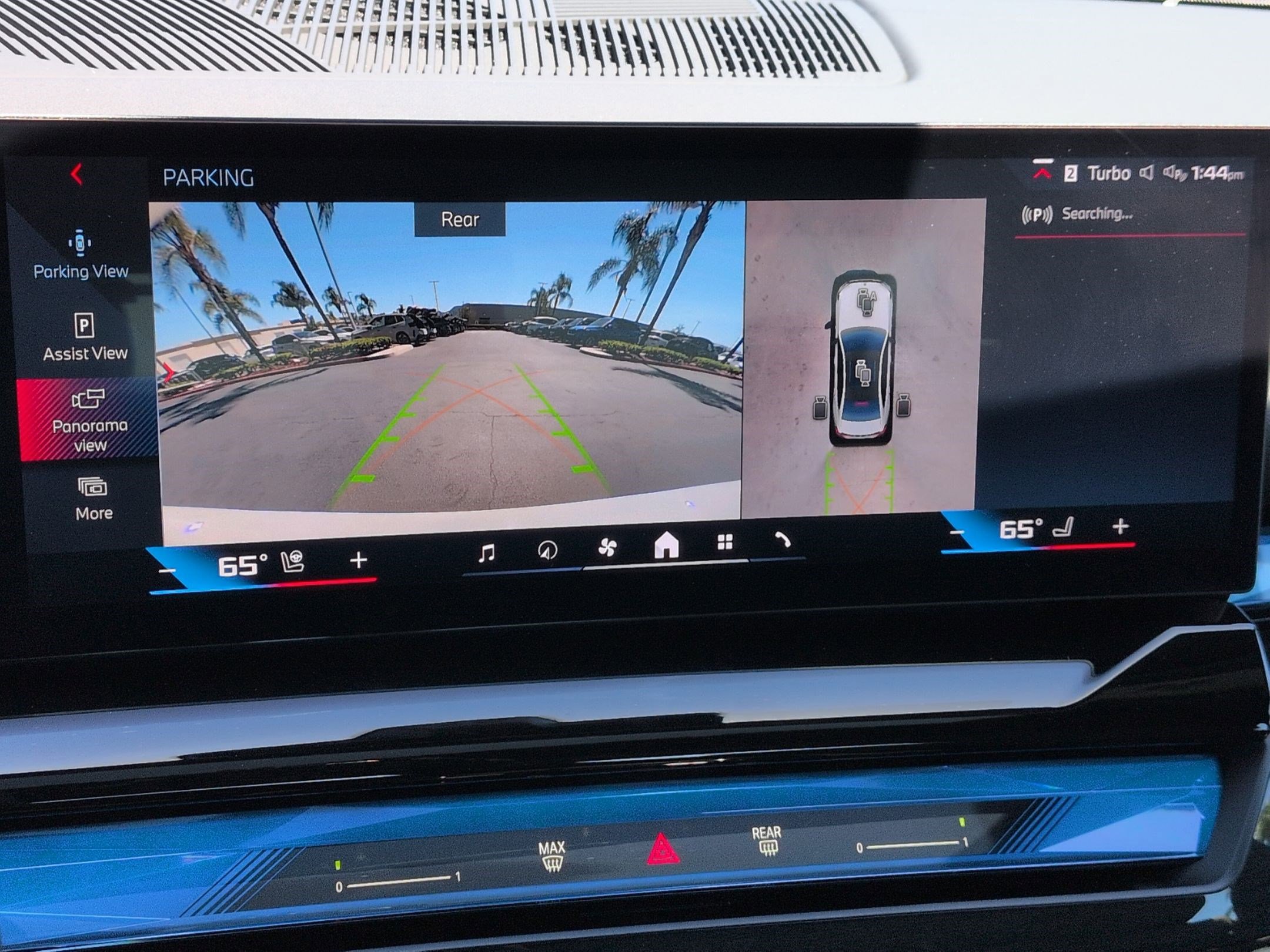 Used 2025 BMW i5 M60 w/ Premium Package image 25