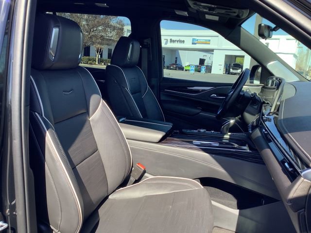 Used 2022 Cadillac Escalade ESV Sport w/ Touring Package image 43